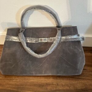 Women’s Gray Tote Bag